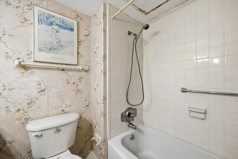 31 Island Way Clearwater Beach FL 33767