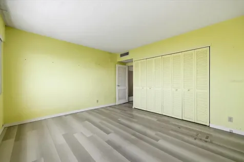 31 Island Way Clearwater Beach FL 33767