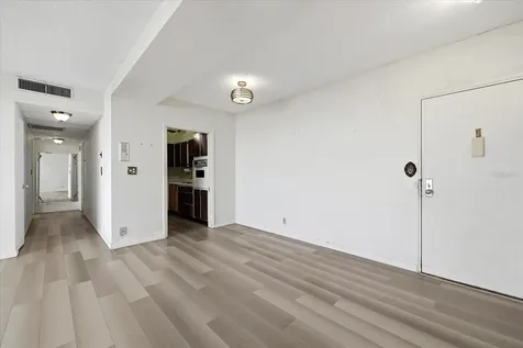 31 Island Way Clearwater Beach FL 33767