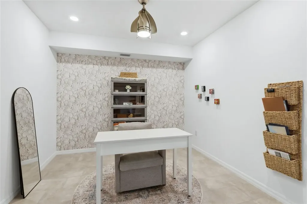 5695 Palmer Circle Bradenton FL 34211