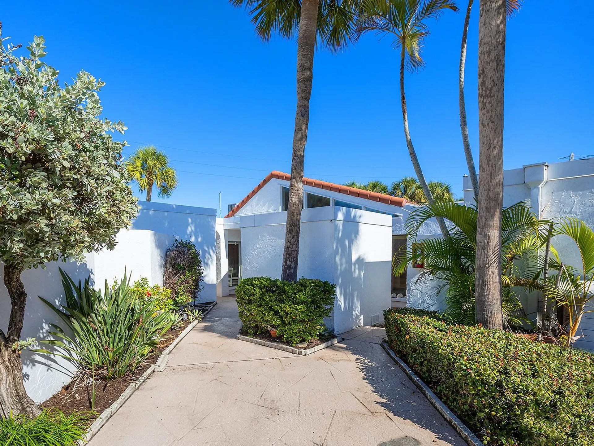 Venice FL, 1585 Tarpon Center Drive, Unit 31