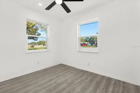 1092 Deltona Boulevard Deltona FL 32725