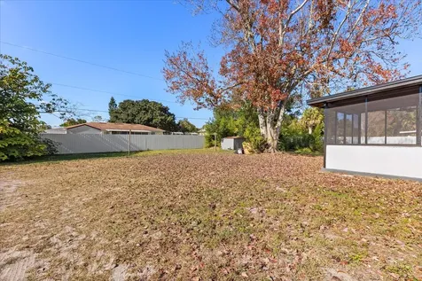 1092 Deltona Boulevard Deltona FL 32725