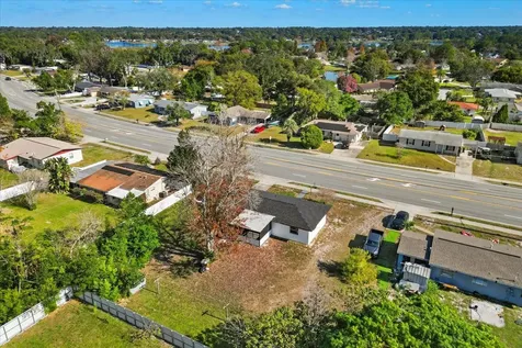 1092 Deltona Boulevard Deltona FL 32725