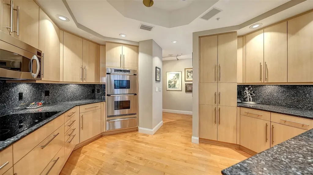 35 Watergate Drive Sarasota FL 34236