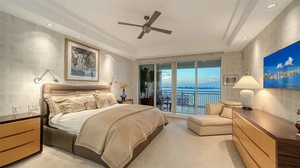 35 Watergate Drive Sarasota FL 34236