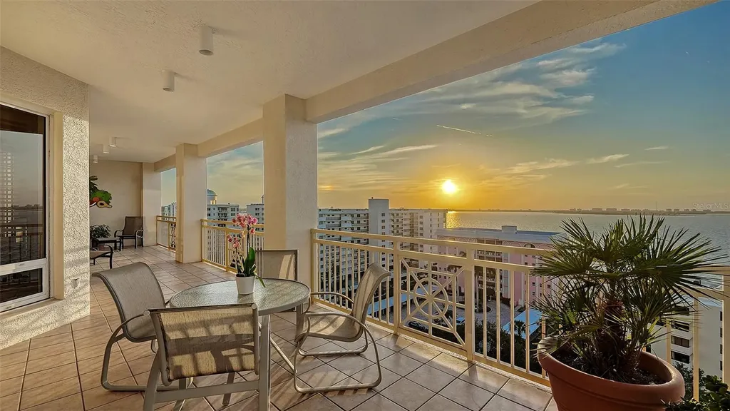 35 Watergate Drive Sarasota FL 34236