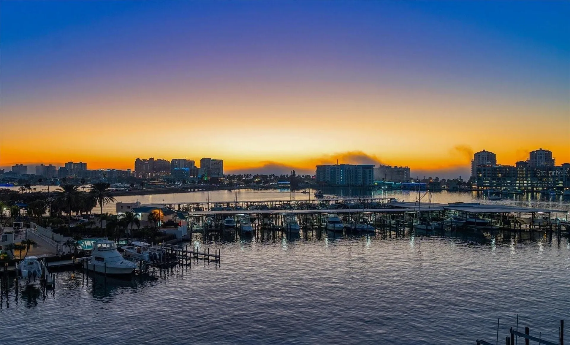 211 Dolphin Point Clearwater FL 33767