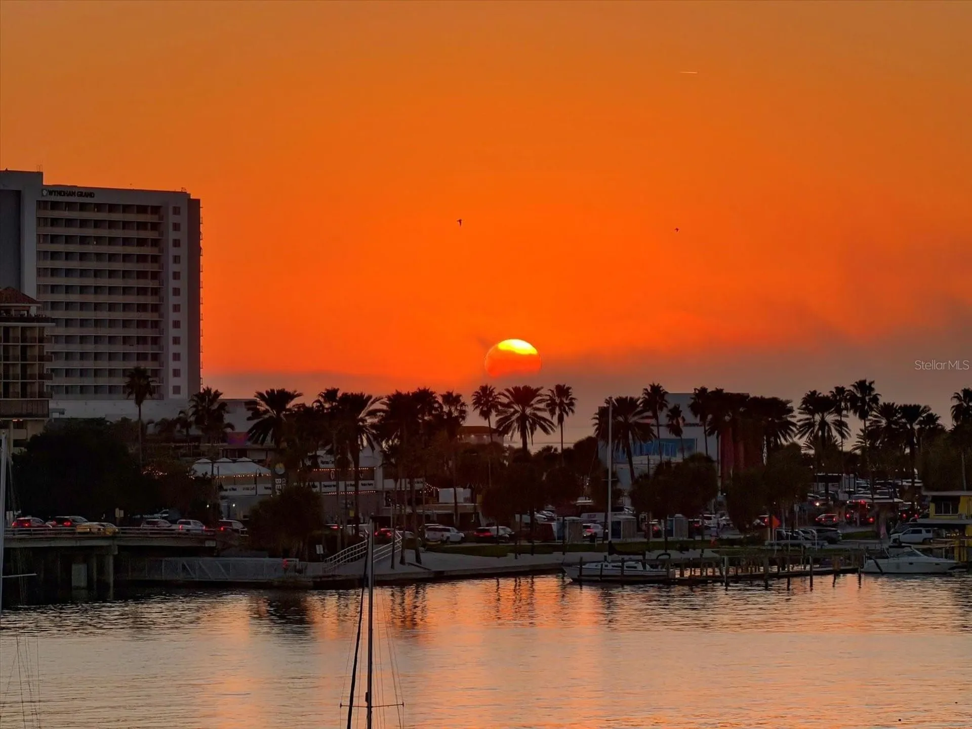 211 Dolphin Point Clearwater FL 33767