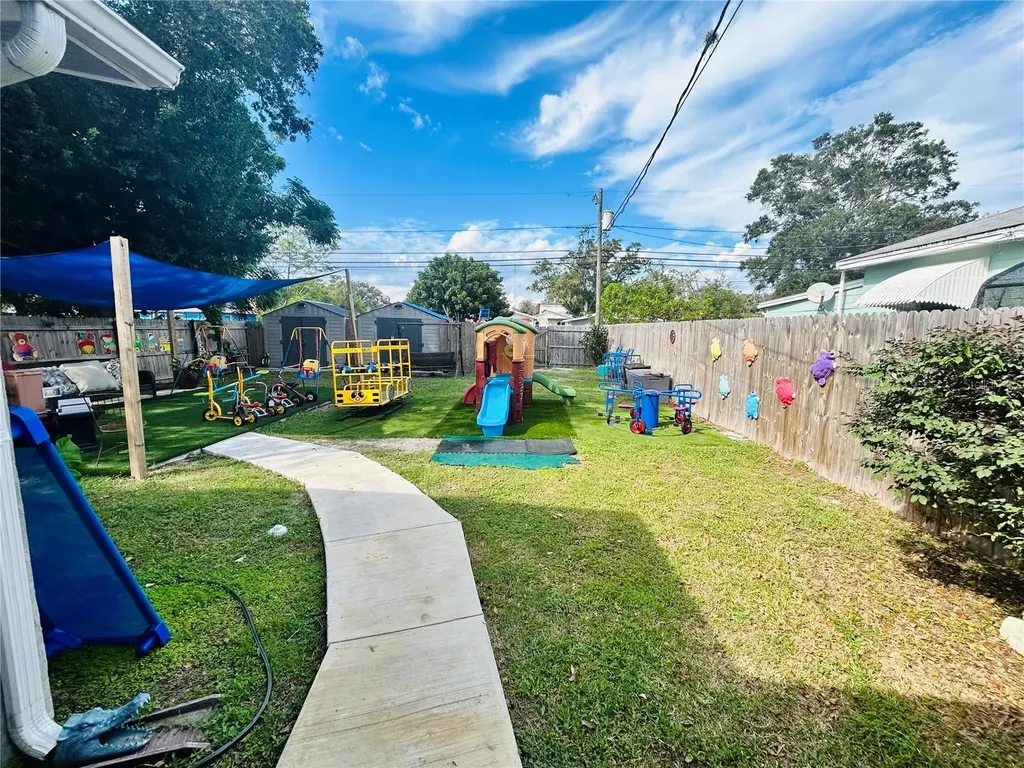 4611 14th Avenue S St Petersburg FL 33711