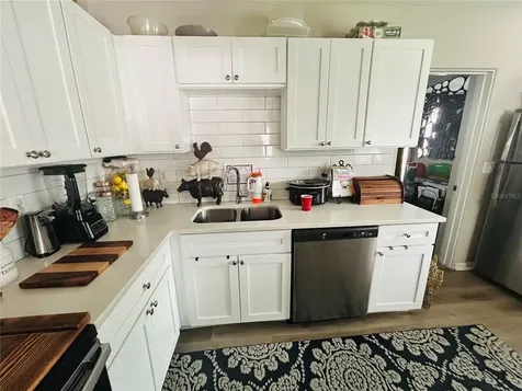 4611 14th Avenue S St Petersburg FL 33711