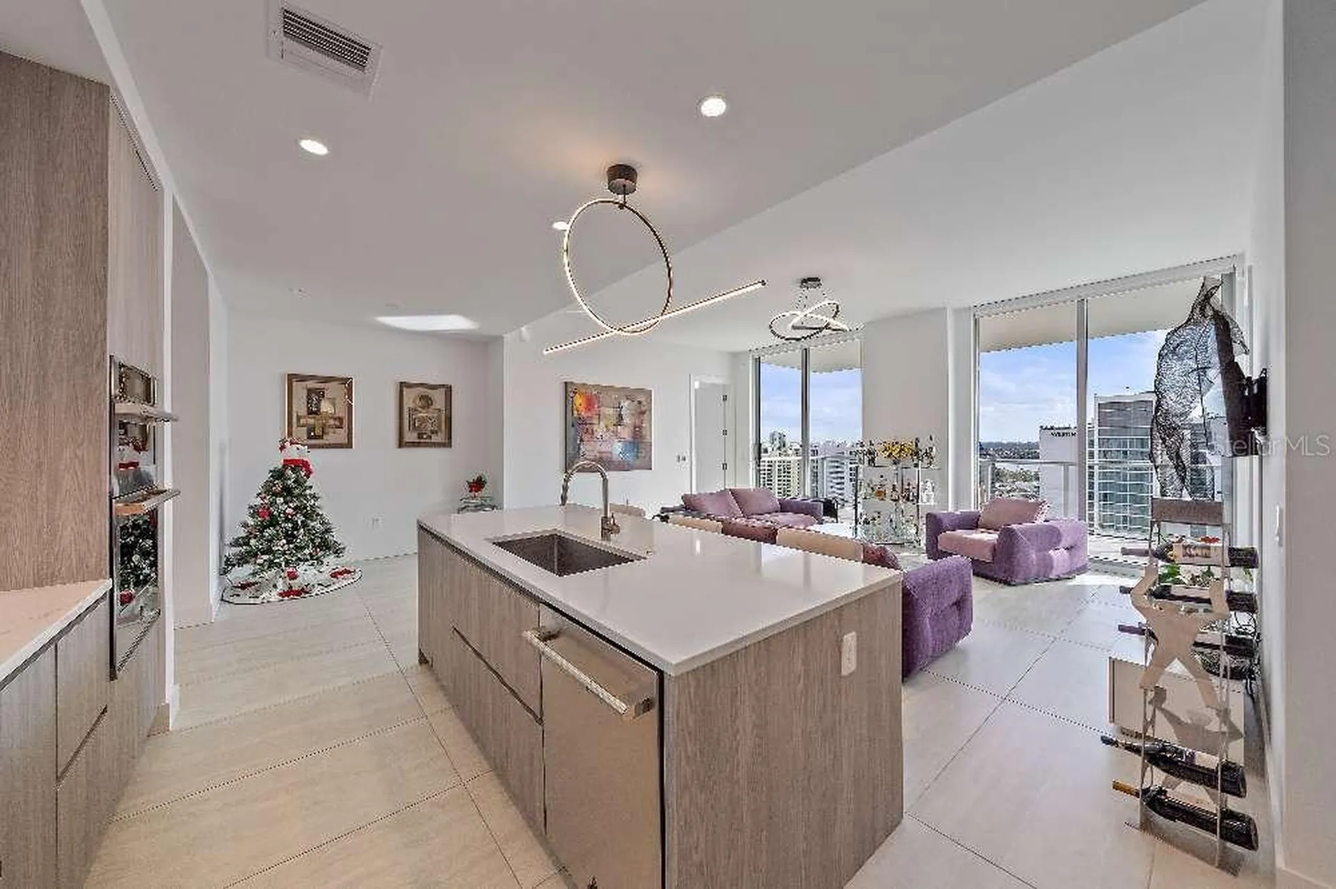 301 Quay Commons Sarasota FL 34236