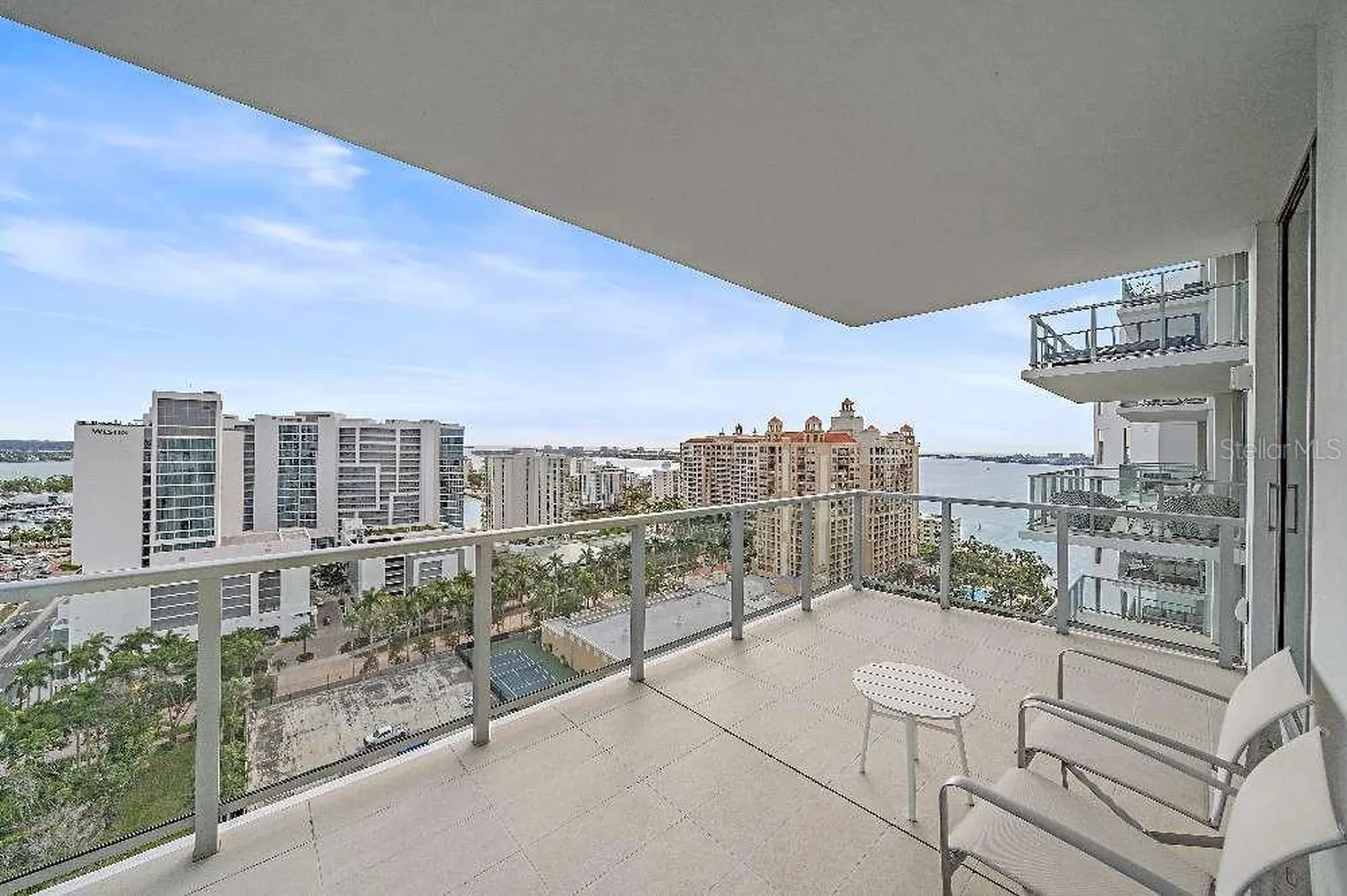 301 Quay Commons Sarasota FL 34236