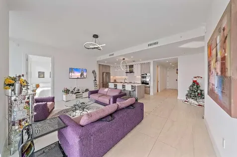301 Quay Commons Sarasota FL 34236