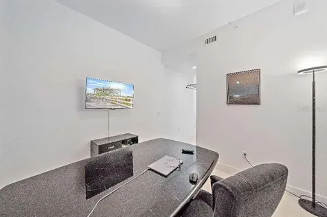 301 Quay Commons Sarasota FL 34236