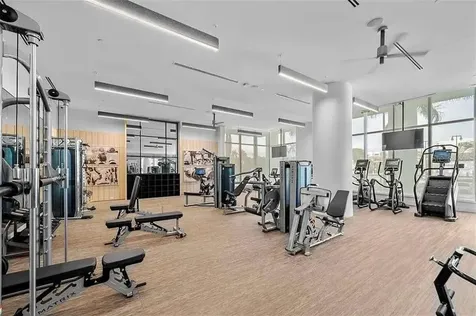 301 Quay Commons Sarasota FL 34236