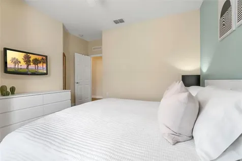 2952 Lucayan Harbour Circle Kissimmee FL 34746