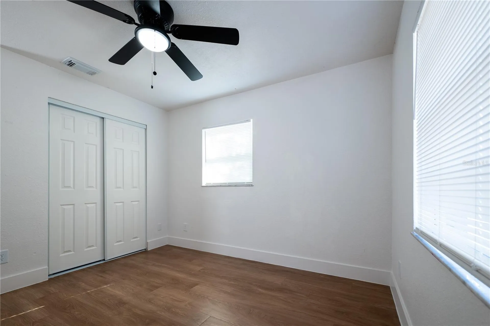5248 King Street Zephyrhills FL 33542