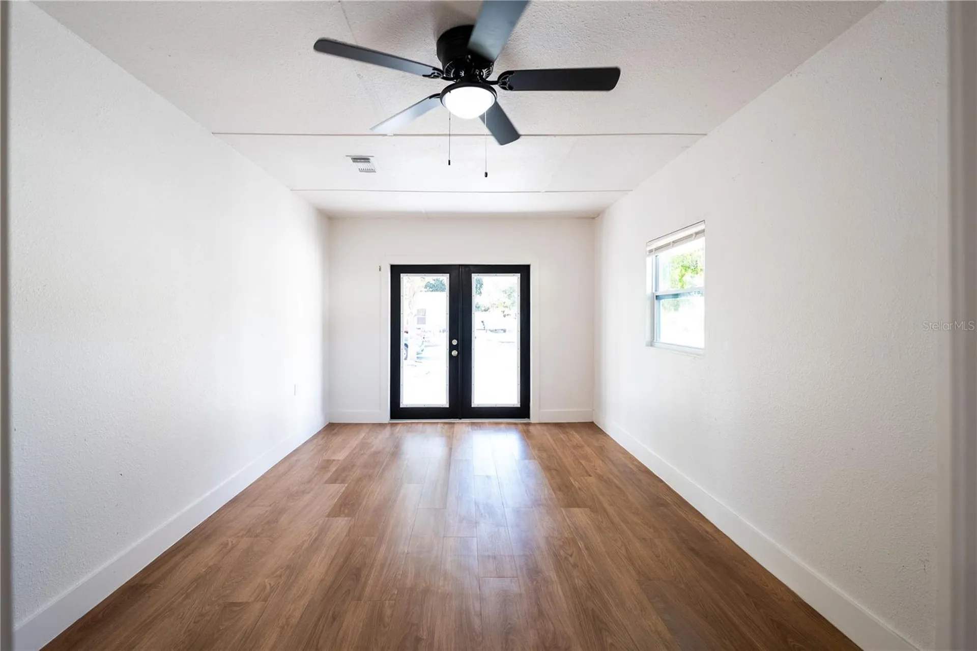 5248 King Street Zephyrhills FL 33542