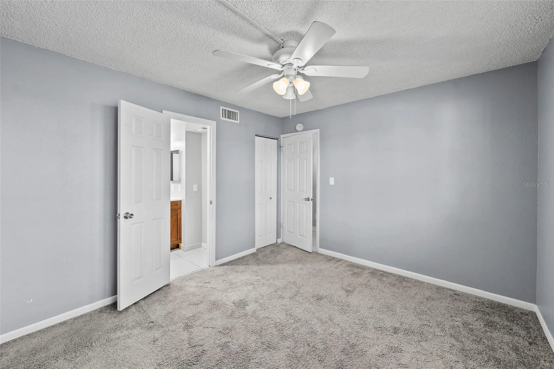 1918 Pelican Landing Boulevard Clearwater FL 33762