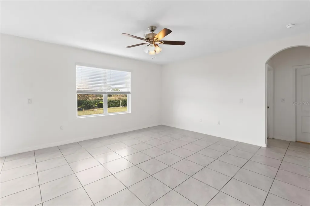 2651 Grandbury Grove Road Lakeland FL 33811