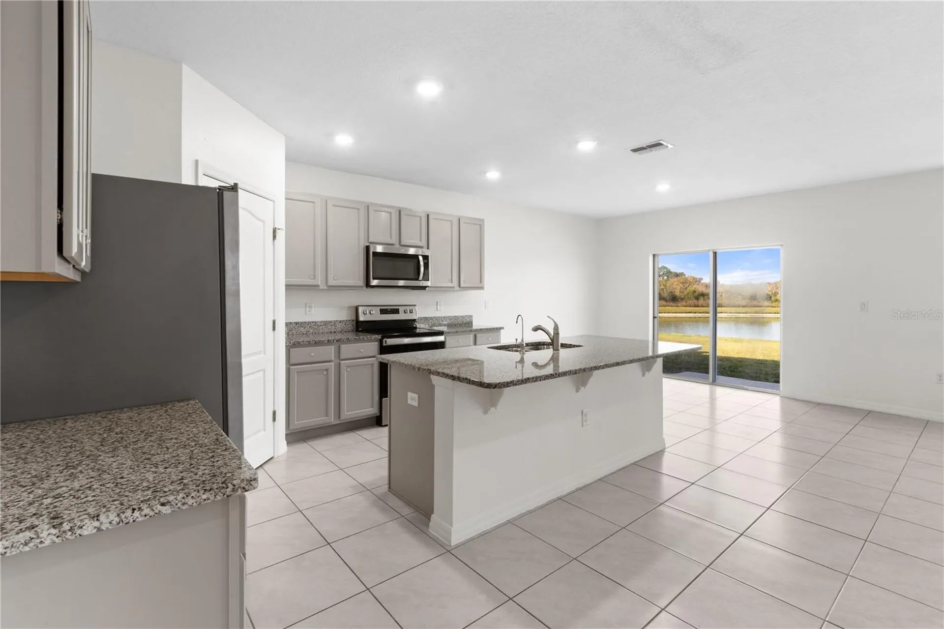 2651 Grandbury Grove Road Lakeland FL 33811