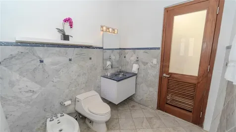 152 Sol Street Old San Juan PR 00901