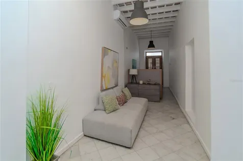 152 Sol Street Old San Juan PR 00901