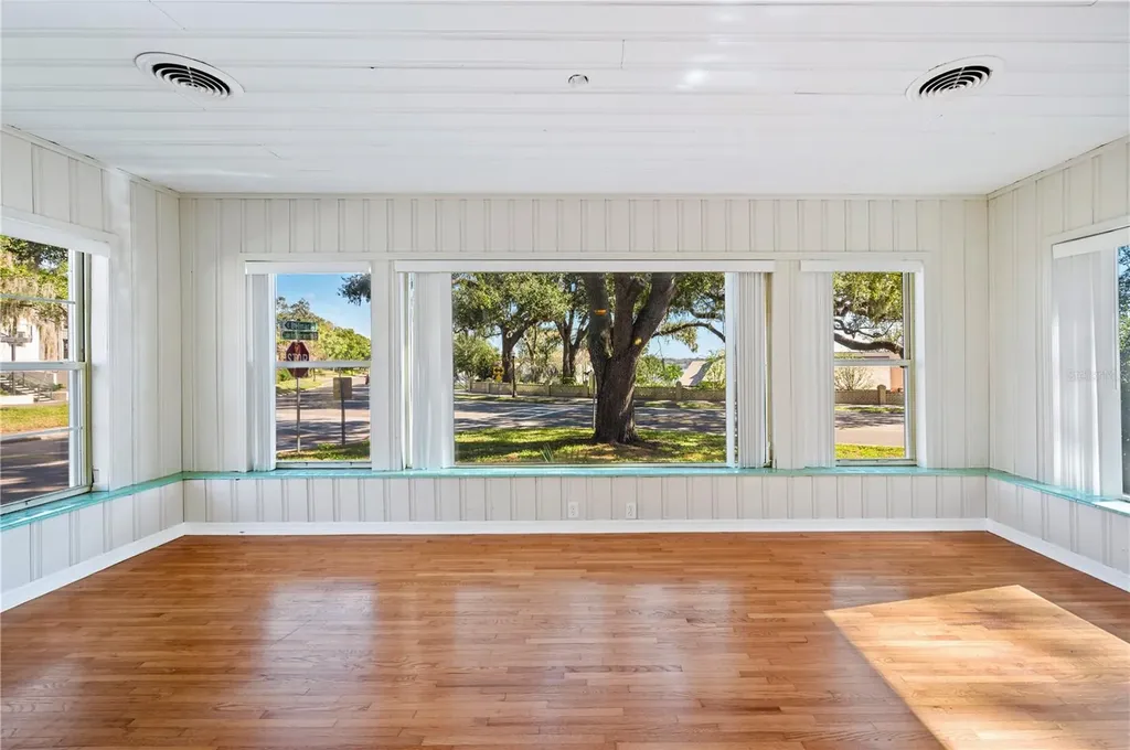 425 E Belmar Street Lakeland FL 33803