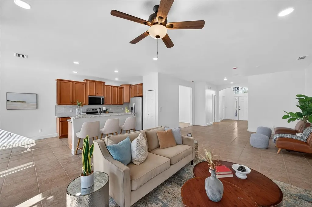 128 Silver Falls Drive Apollo Beach FL 33572