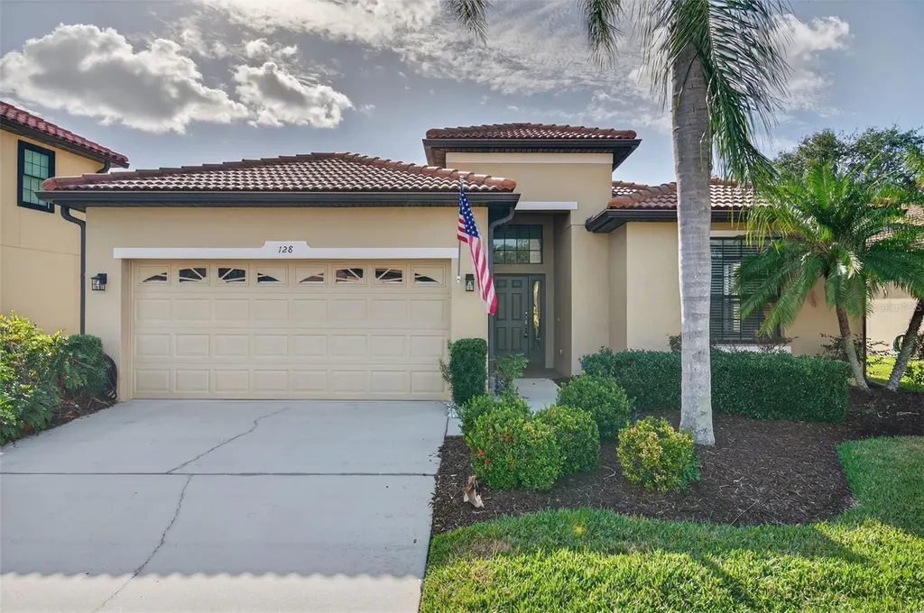 128 Silver Falls Drive Apollo Beach FL 33572