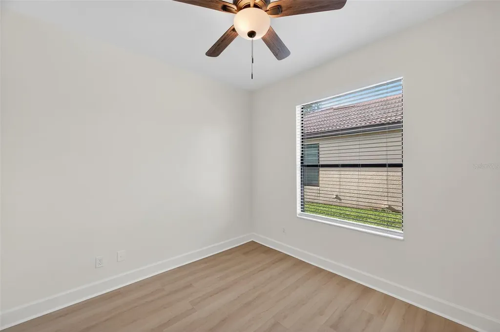 128 Silver Falls Drive Apollo Beach FL 33572