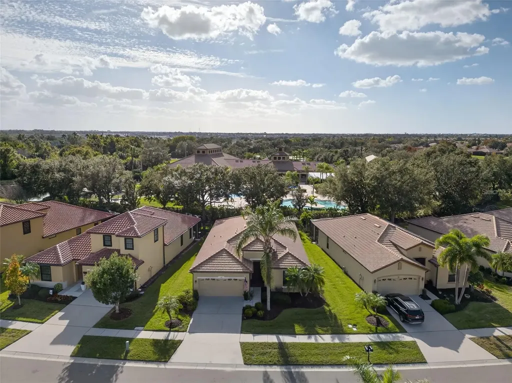 128 Silver Falls Drive Apollo Beach FL 33572
