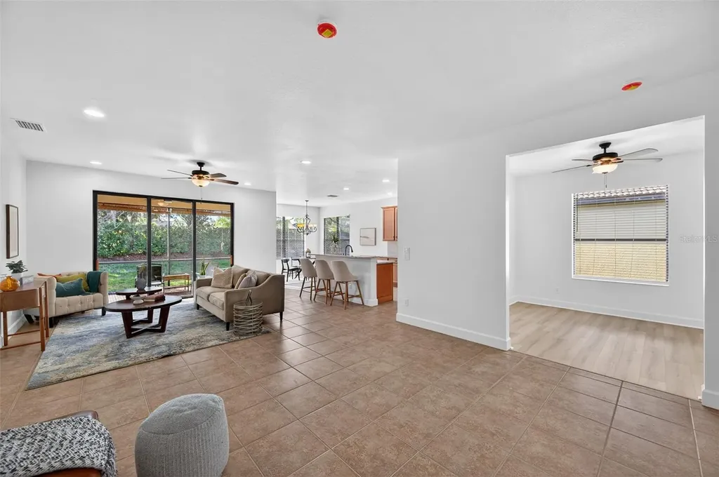 128 Silver Falls Drive Apollo Beach FL 33572