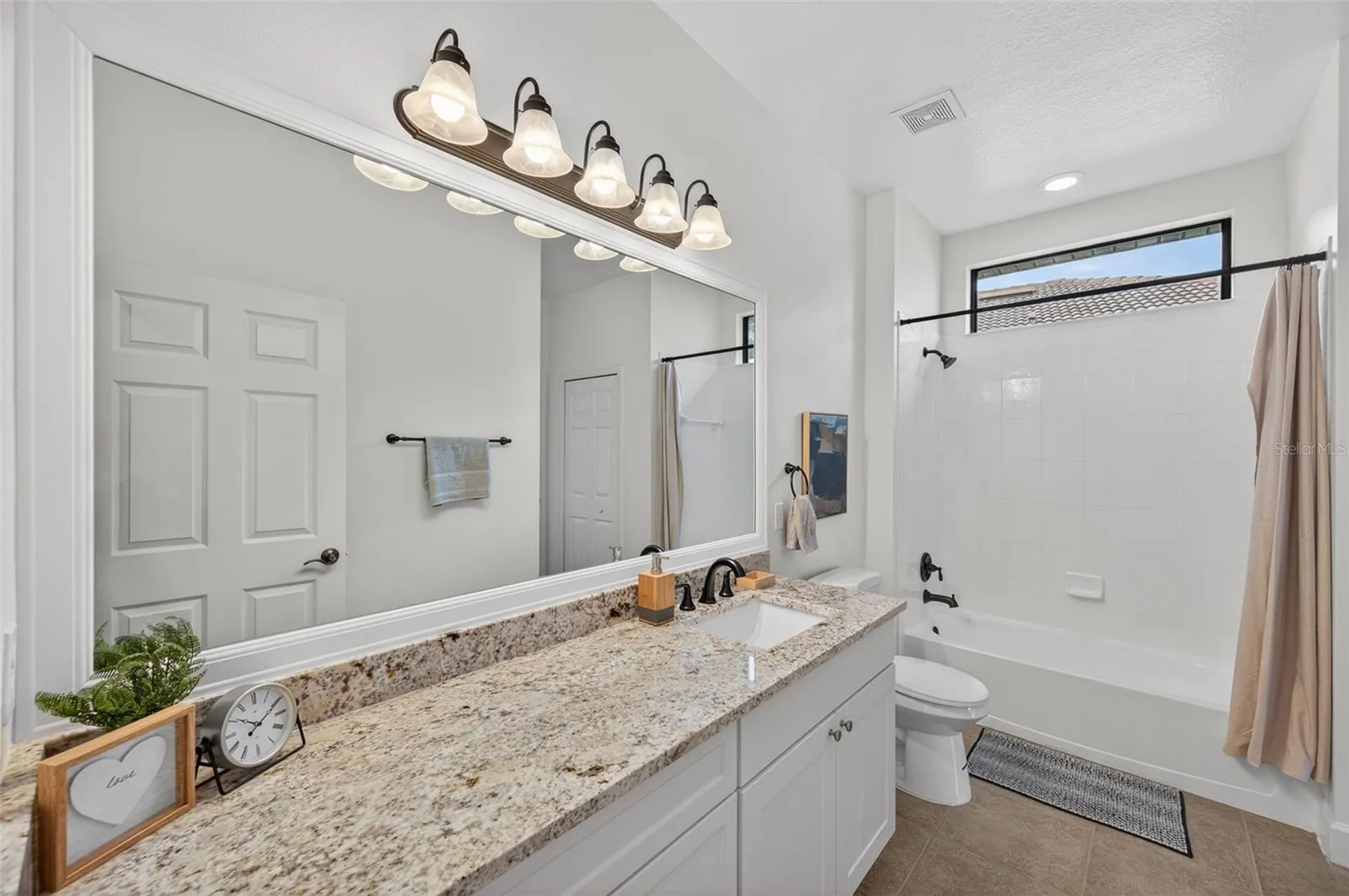 128 Silver Falls Drive Apollo Beach FL 33572