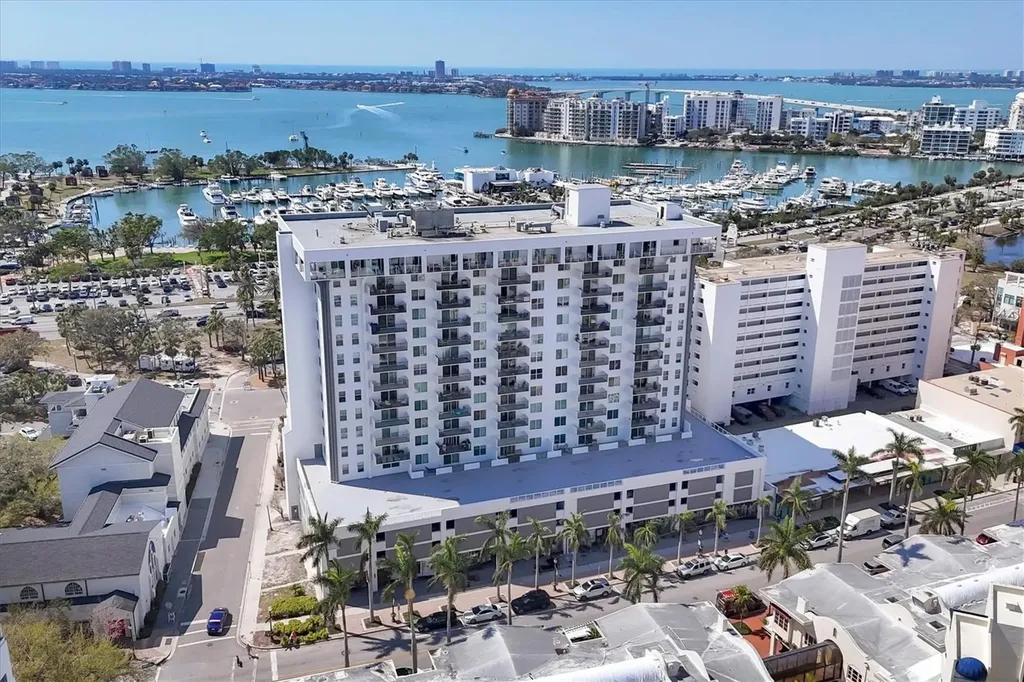 101 S Gulfstream Avenue Sarasota FL 34236