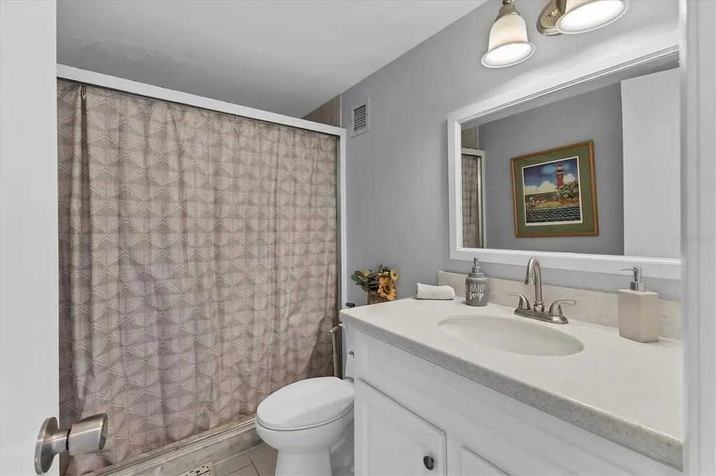 101 S Gulfstream Avenue Sarasota FL 34236