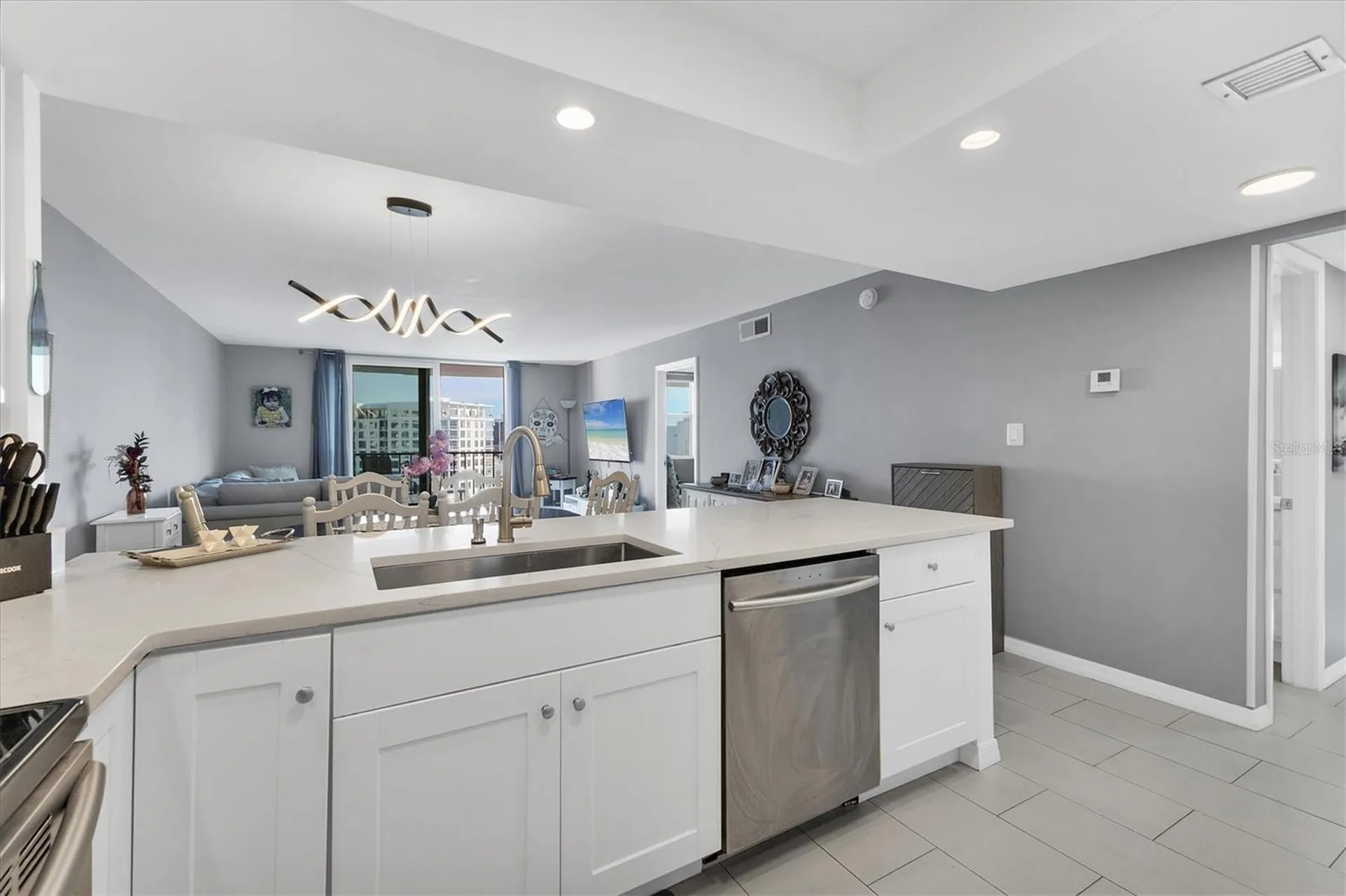 101 S Gulfstream Avenue Sarasota FL 34236