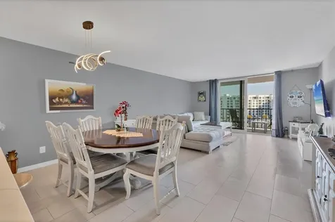 101 S Gulfstream Avenue Sarasota FL 34236