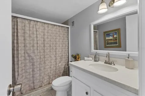 101 S Gulfstream Avenue Sarasota FL 34236