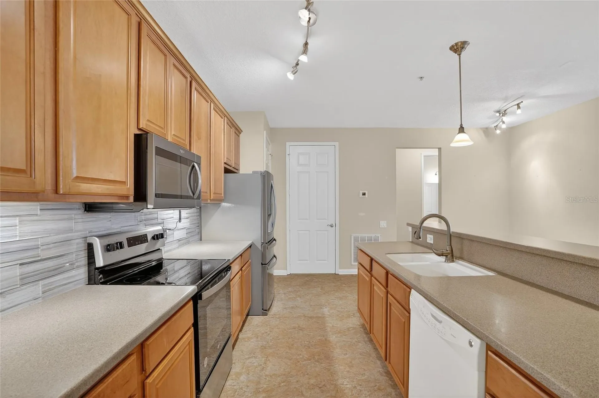 7905 Seminole Boulevard Seminole FL 33772