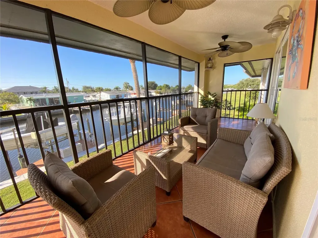 10431 Waterbird Way Bradenton FL 34209