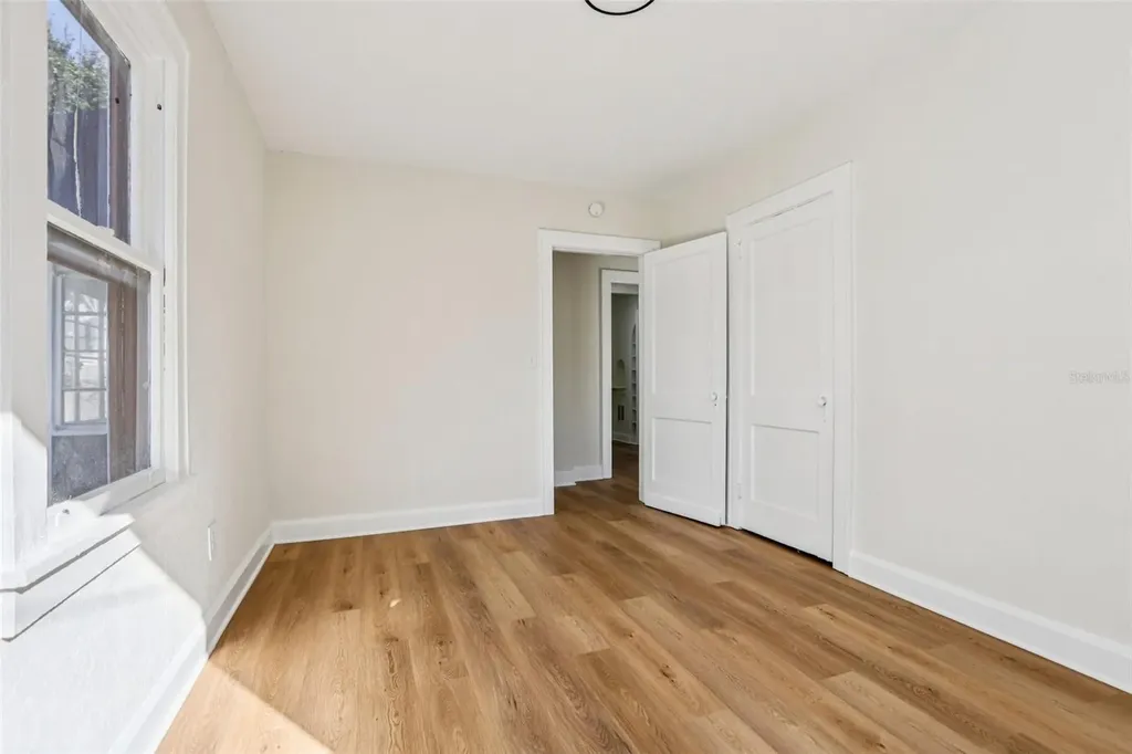 305 28th Street S St Petersburg FL 33712