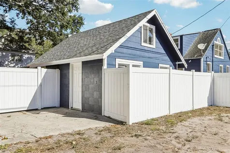 305 28th Street S St Petersburg FL 33712