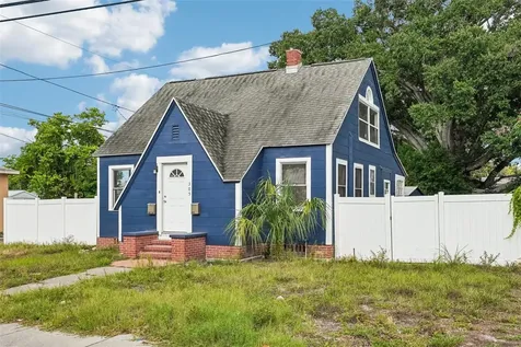 305 28th Street S St Petersburg FL 33712
