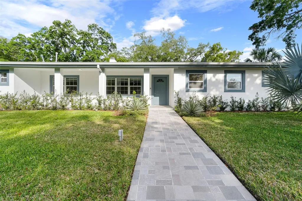 202 S Shore Crest Drive Tampa FL 33609