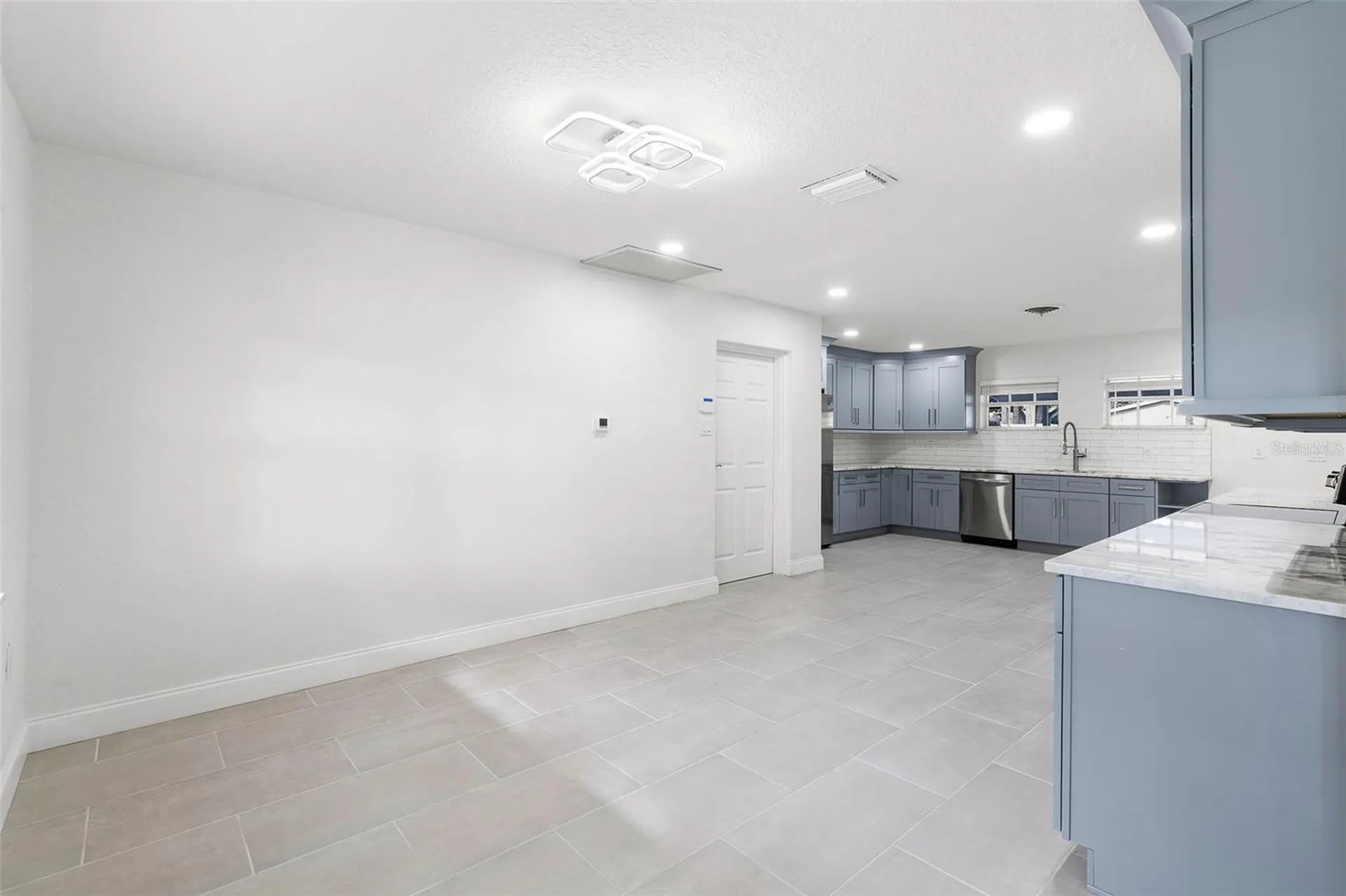 202 S Shore Crest Drive Tampa FL 33609