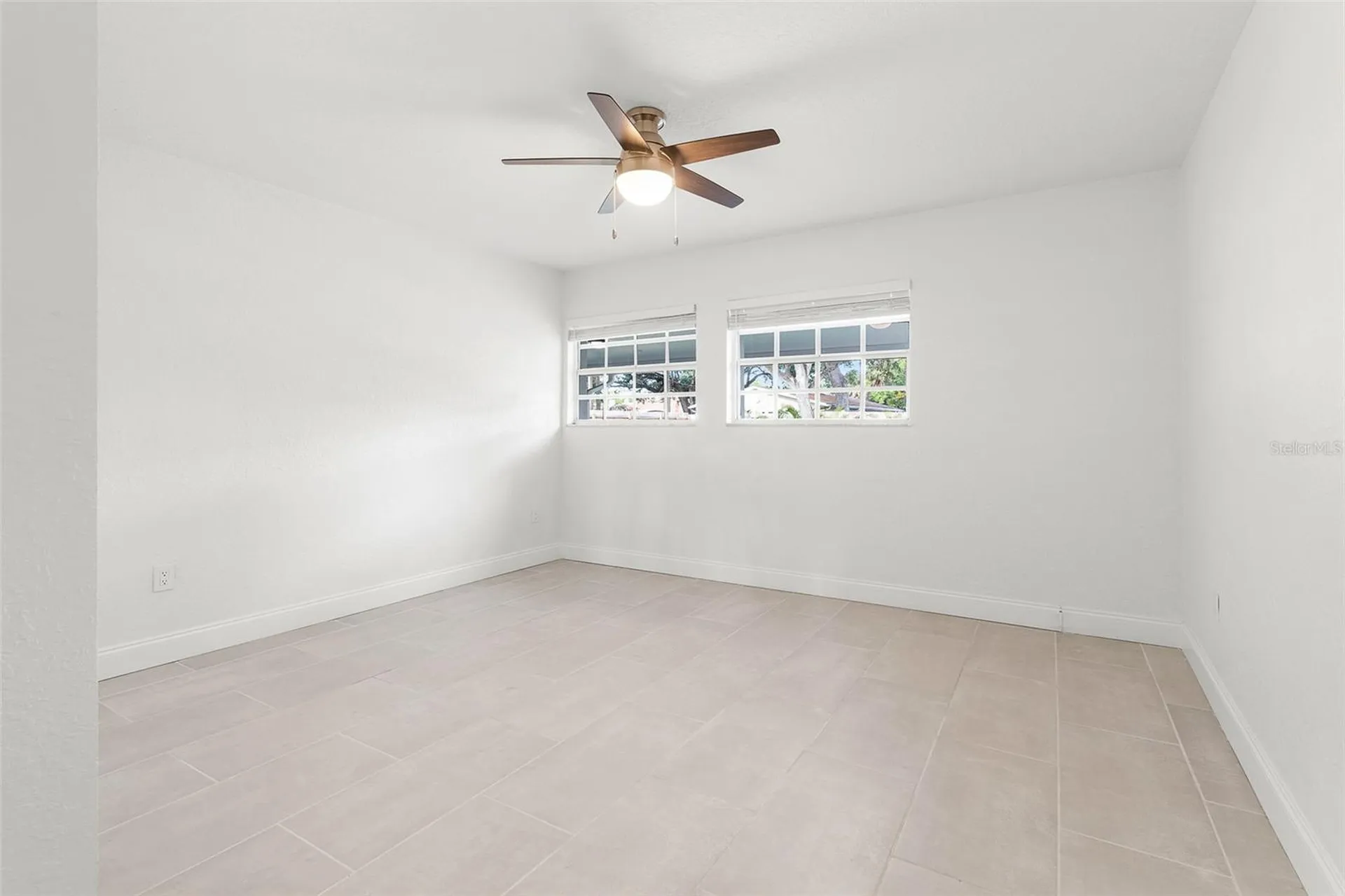 202 S Shore Crest Drive Tampa FL 33609