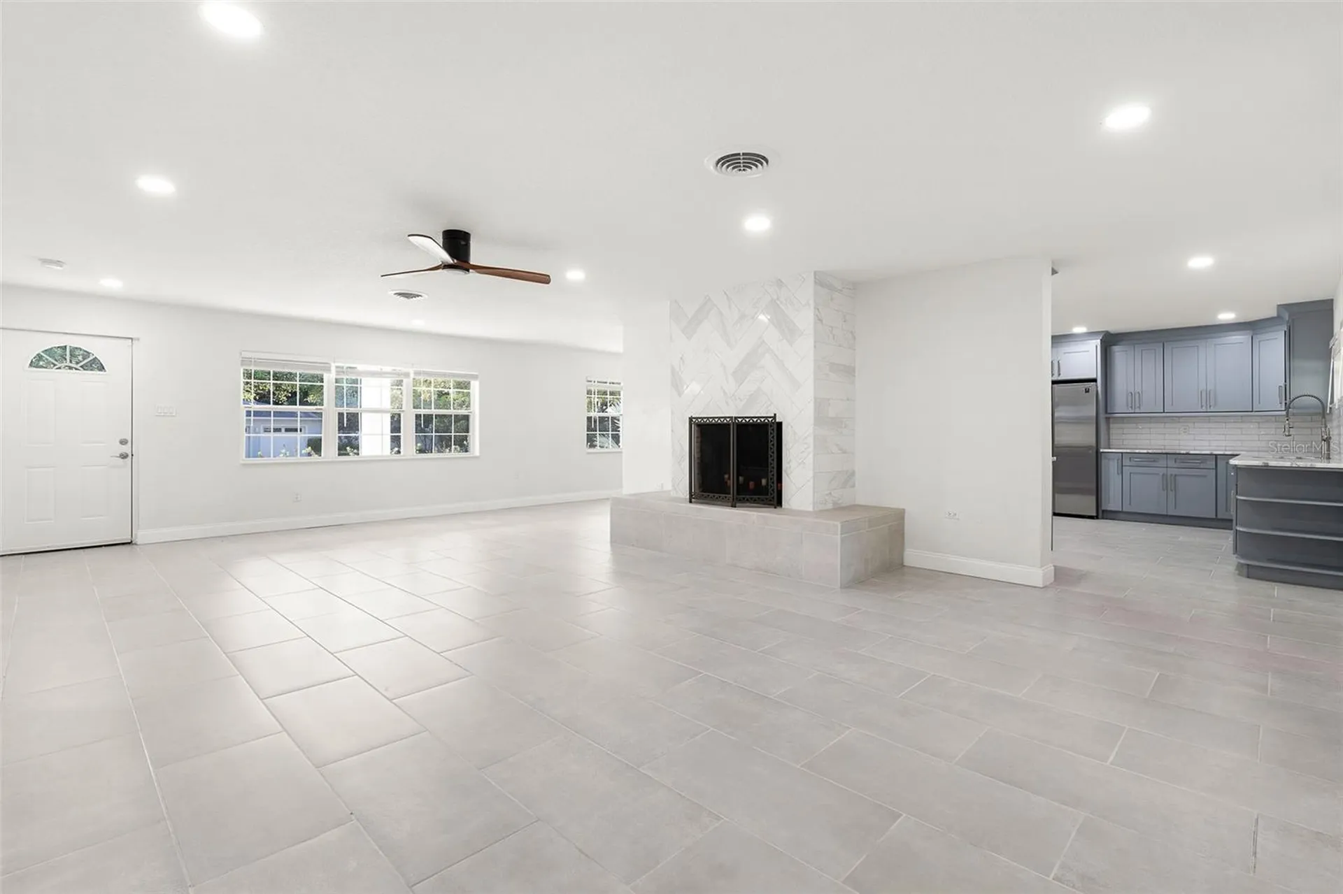 202 S Shore Crest Drive Tampa FL 33609