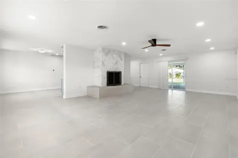 202 S Shore Crest Drive Tampa FL 33609